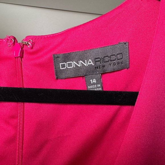 Donna Ricco Ruffle-Hem Sheath Dress - Picture 7 of 7